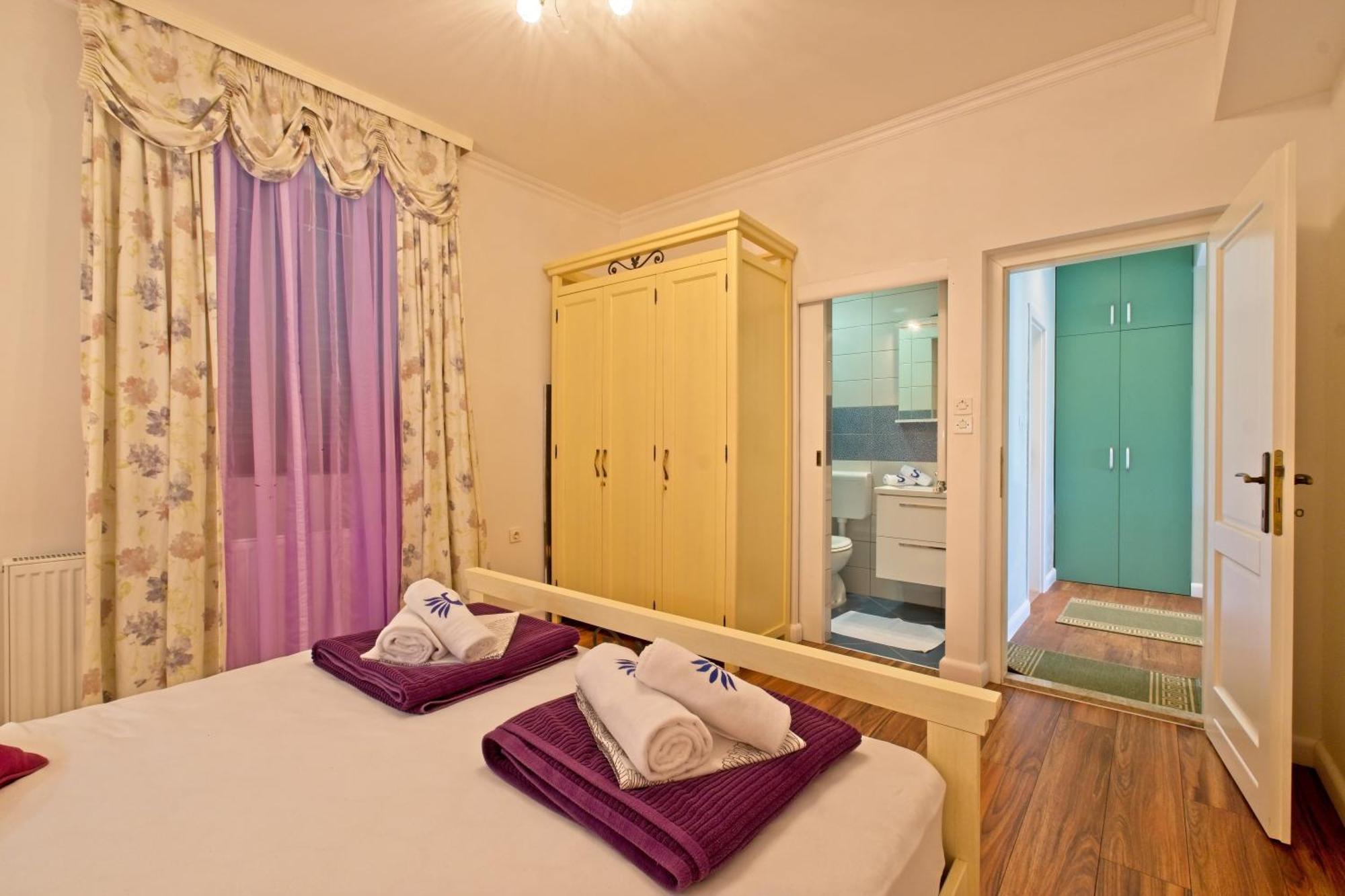 Villa Thousand Roses Lovorno Exterior photo